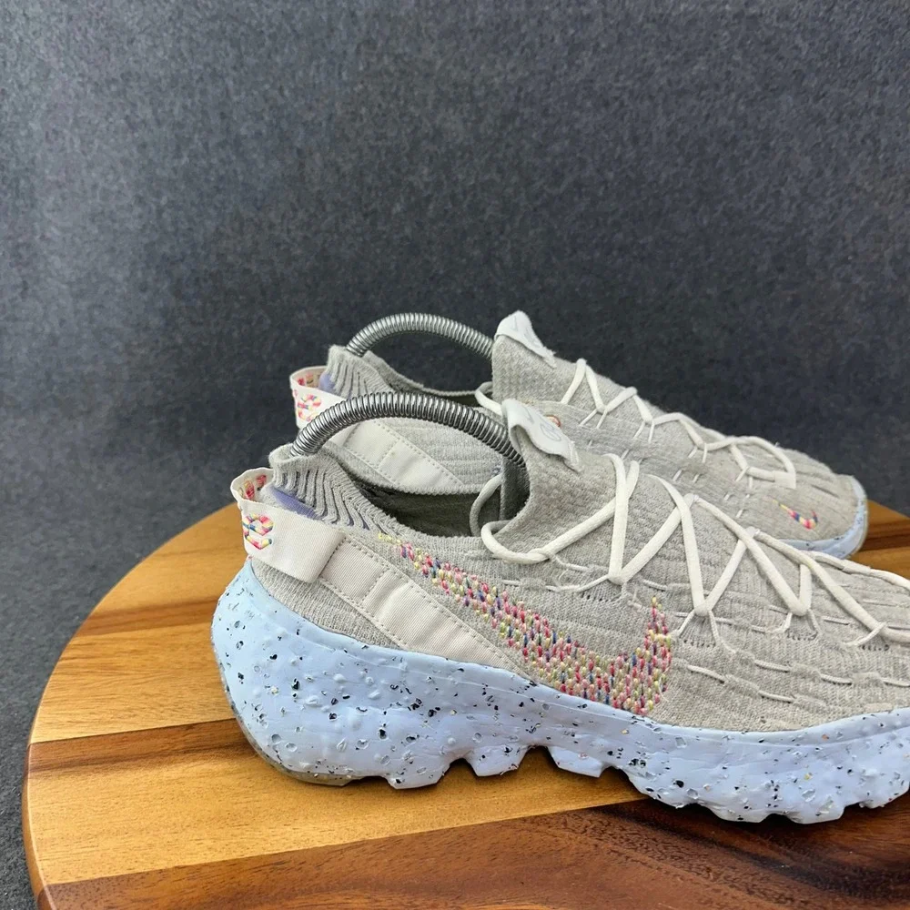 Nike Space Hippie 04 Be True Men's Sz 8 Low Top Sneakers Gray/Blue CZ6398-102